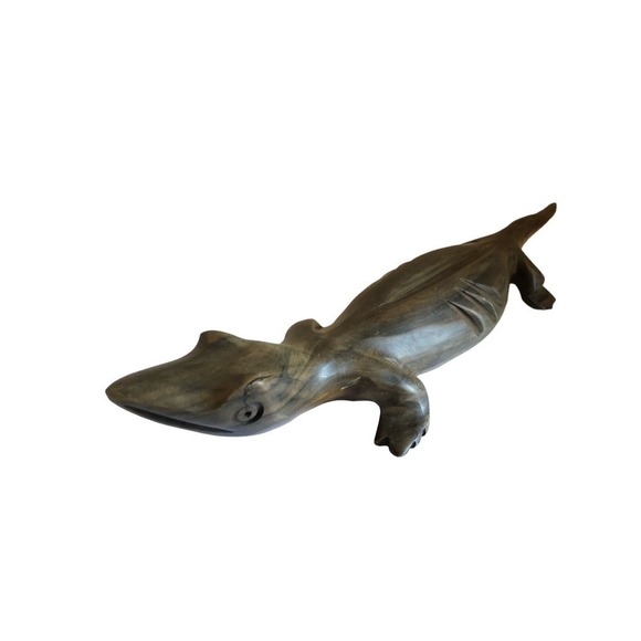 Hand carved wooden reptile lizard figurine - Picture 4 of 6